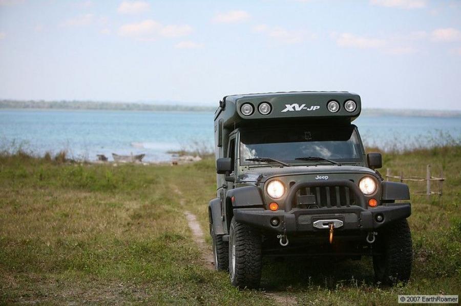  Jeep EarthRoamer XV-JP 2008 года  (фото 5 из 11)